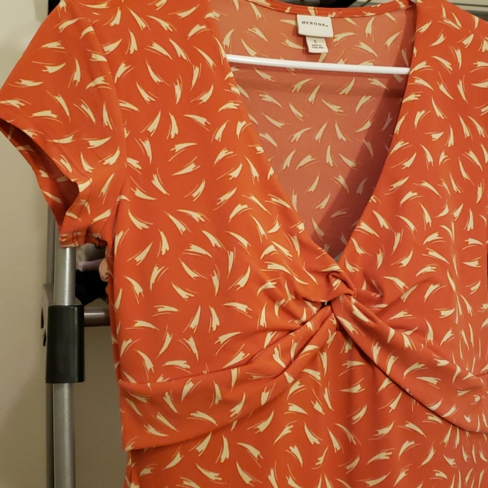 Dress - Picture 2 of 2